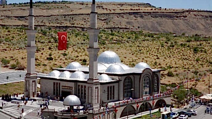 Abdul Hamit Han Cami