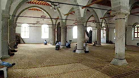 Mehmet Akif Cami