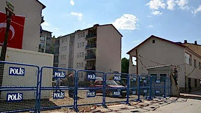 Emniyet Müdürlüğü Polis Lojmanı